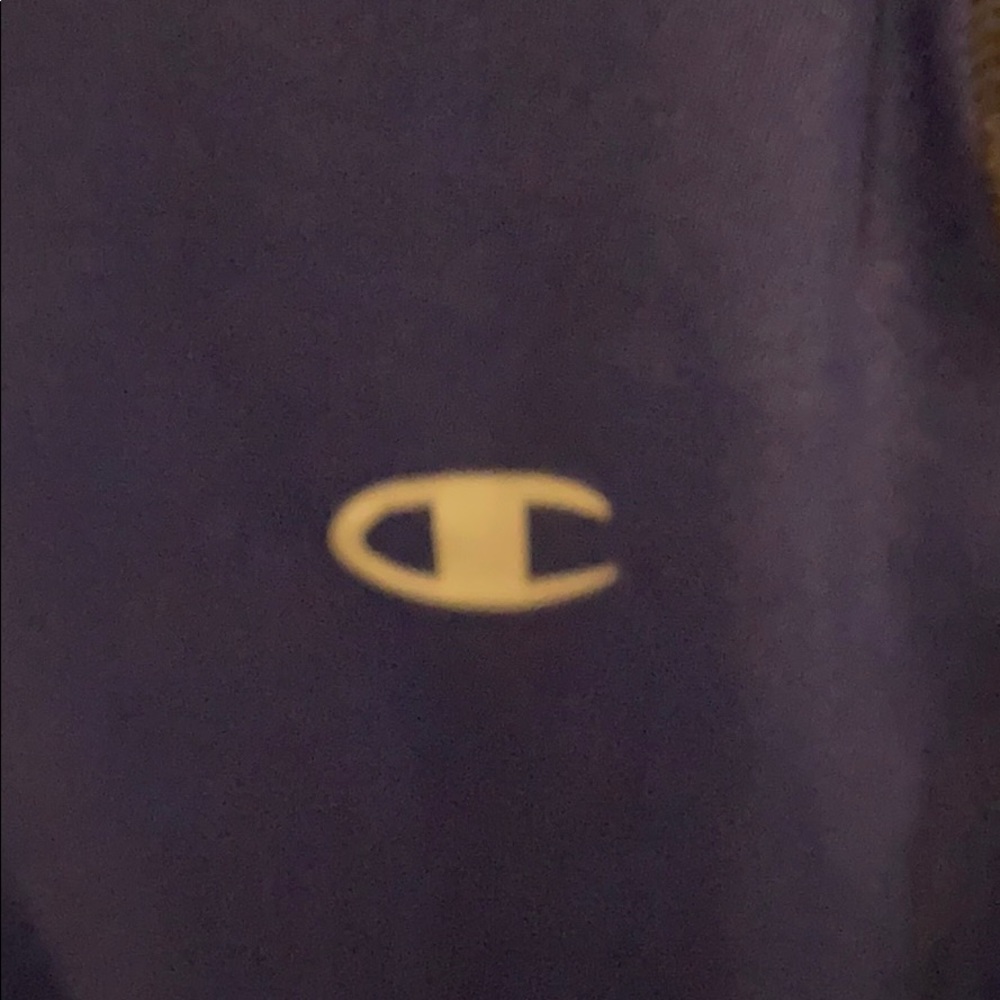 Men’s large champion dry fit tshirt
ITEM#45 - Picture 3 of 6